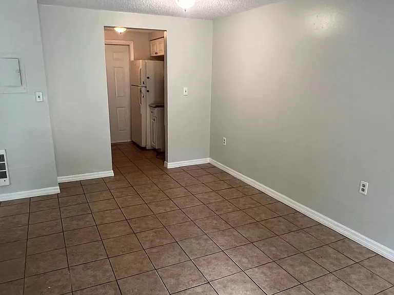 1307 W Washington St #B — Photo 7
