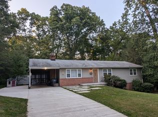 4316 Starr Jordan Dr, Annandale, VA 22003
