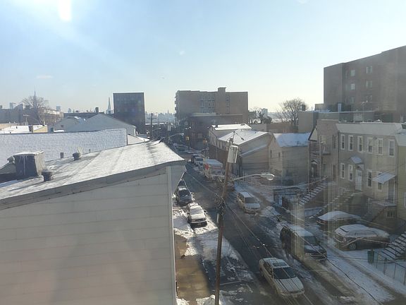 3rd image of 900 Central Ave APT 11