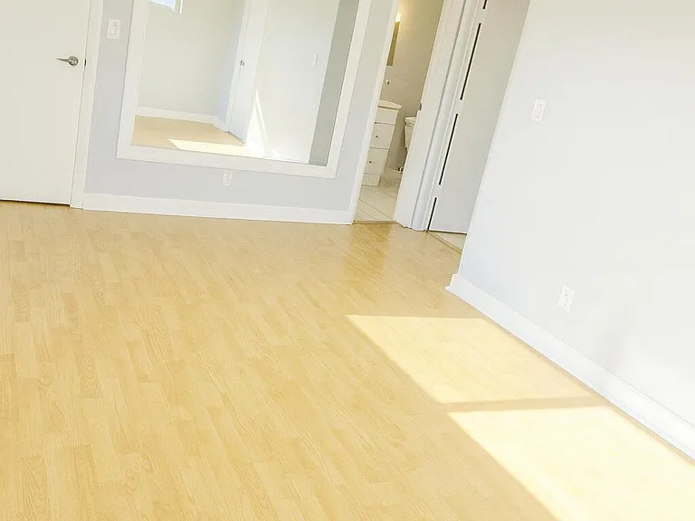 1001 SE 3rd St #3 — Photo 17