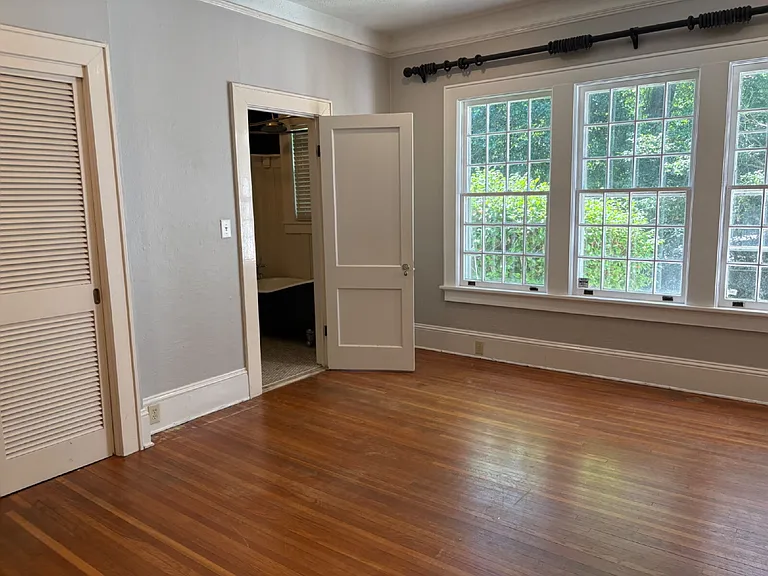 310 Hinsdale Ave — Photo 18