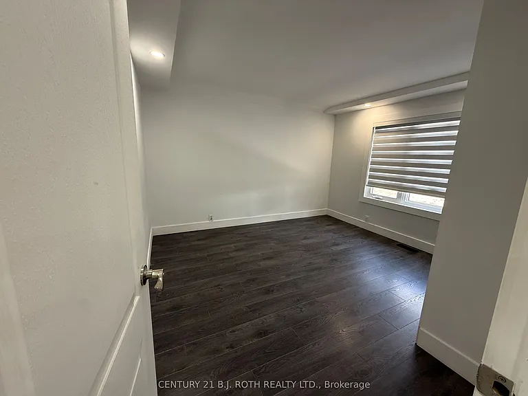 759 Essa Rd #2 — Photo 8