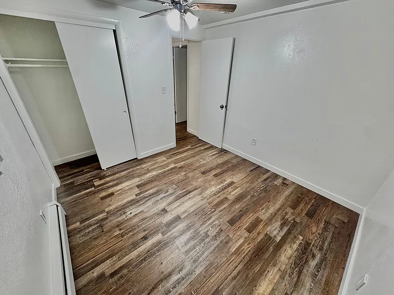 11503-11523 W 61st Pl — Photo 15