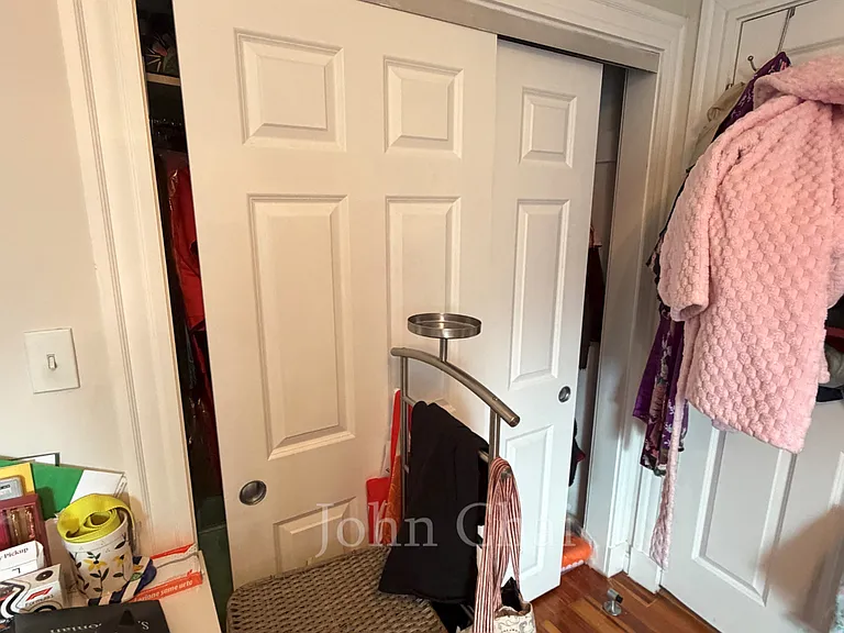 1932 Beacon St #4 — Photo 21