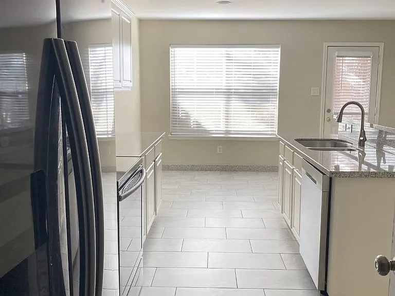 27 Butterfly Branch Pl — Photo 7
