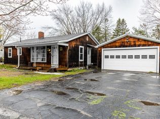 18 Capri St, Brewer, ME 04412