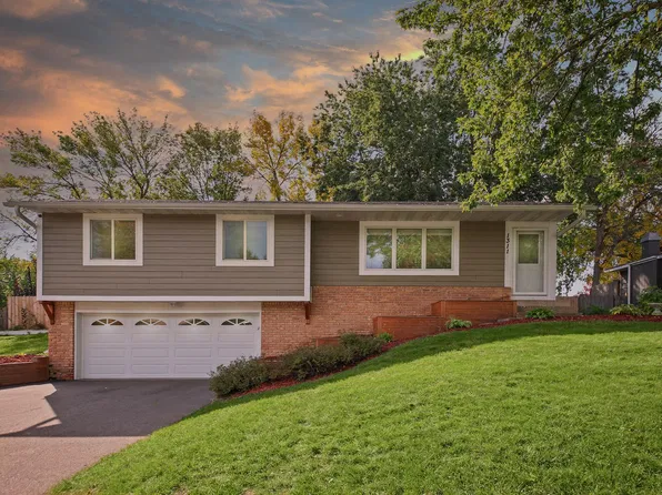 1311 20th St W, Hastings, MN 55033