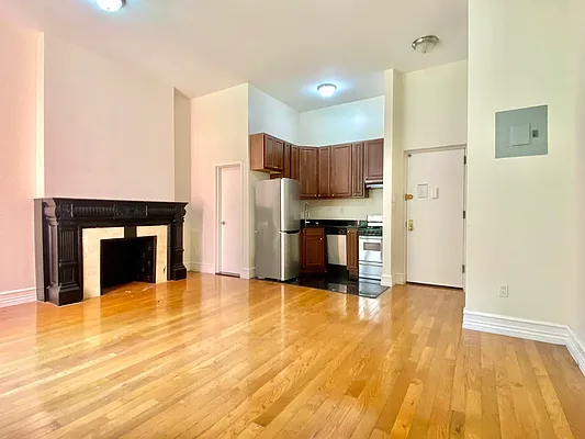 Rented by Living New York | media 1