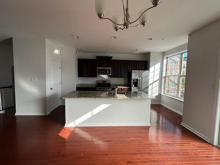 9507 Smithview Pl — Photo 9