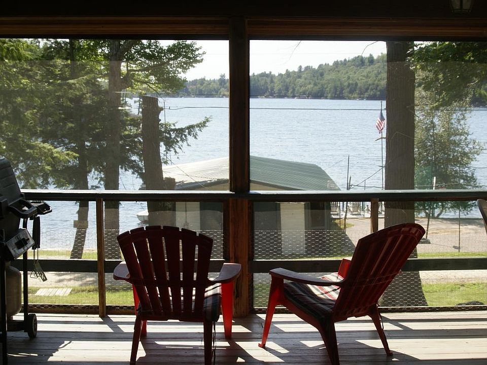 256 North Shore Road