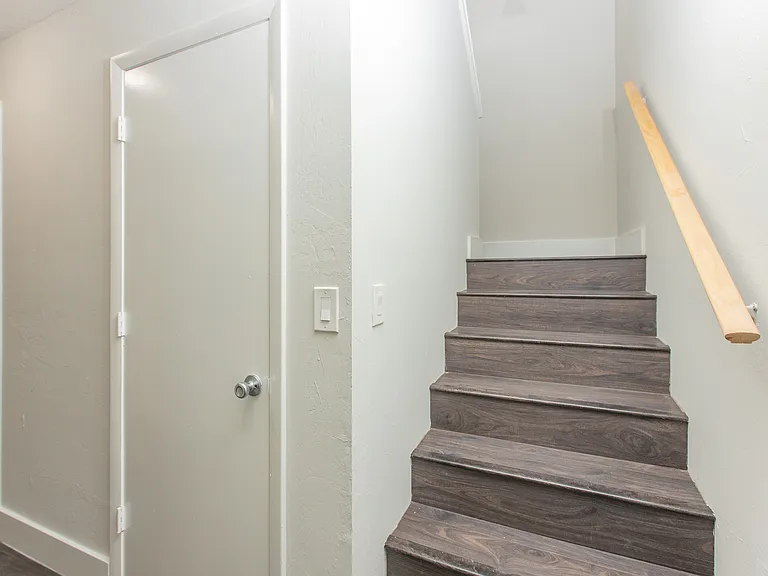 7346 Carrier Rd — Photo 10