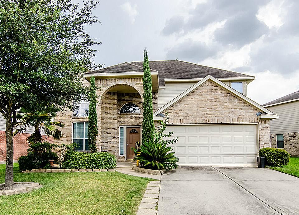 1st image of 10118 Twila Springs Ct