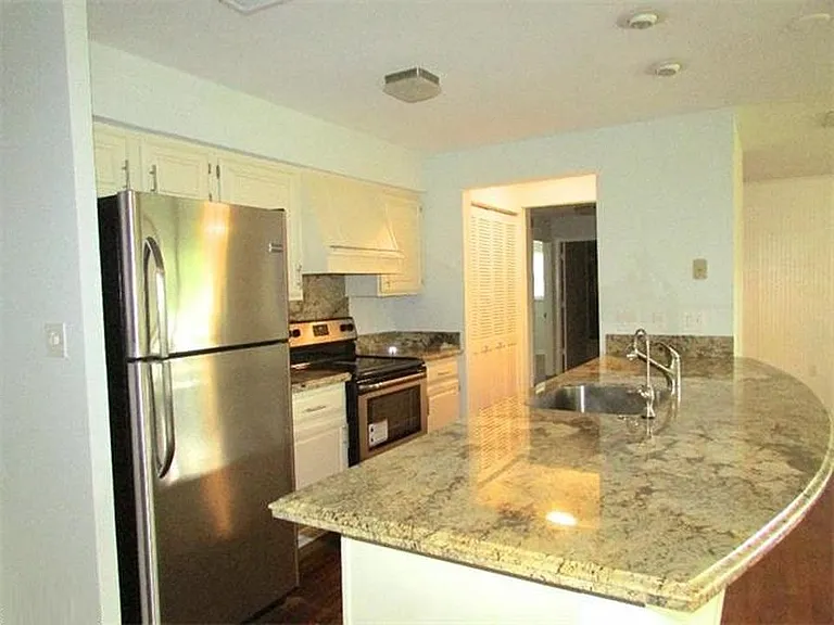27240 Williams Rd — Photo 7