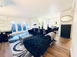 7560 Hollywood Blvd APT 101, Los Angeles, CA 90046