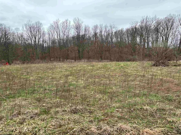 2965 Midway Rd, Belington, WV 26250