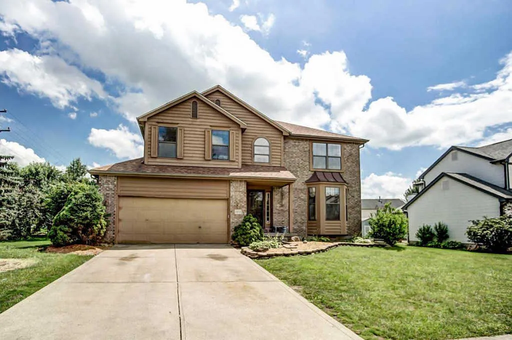 1072 Starlight Dr photo 1