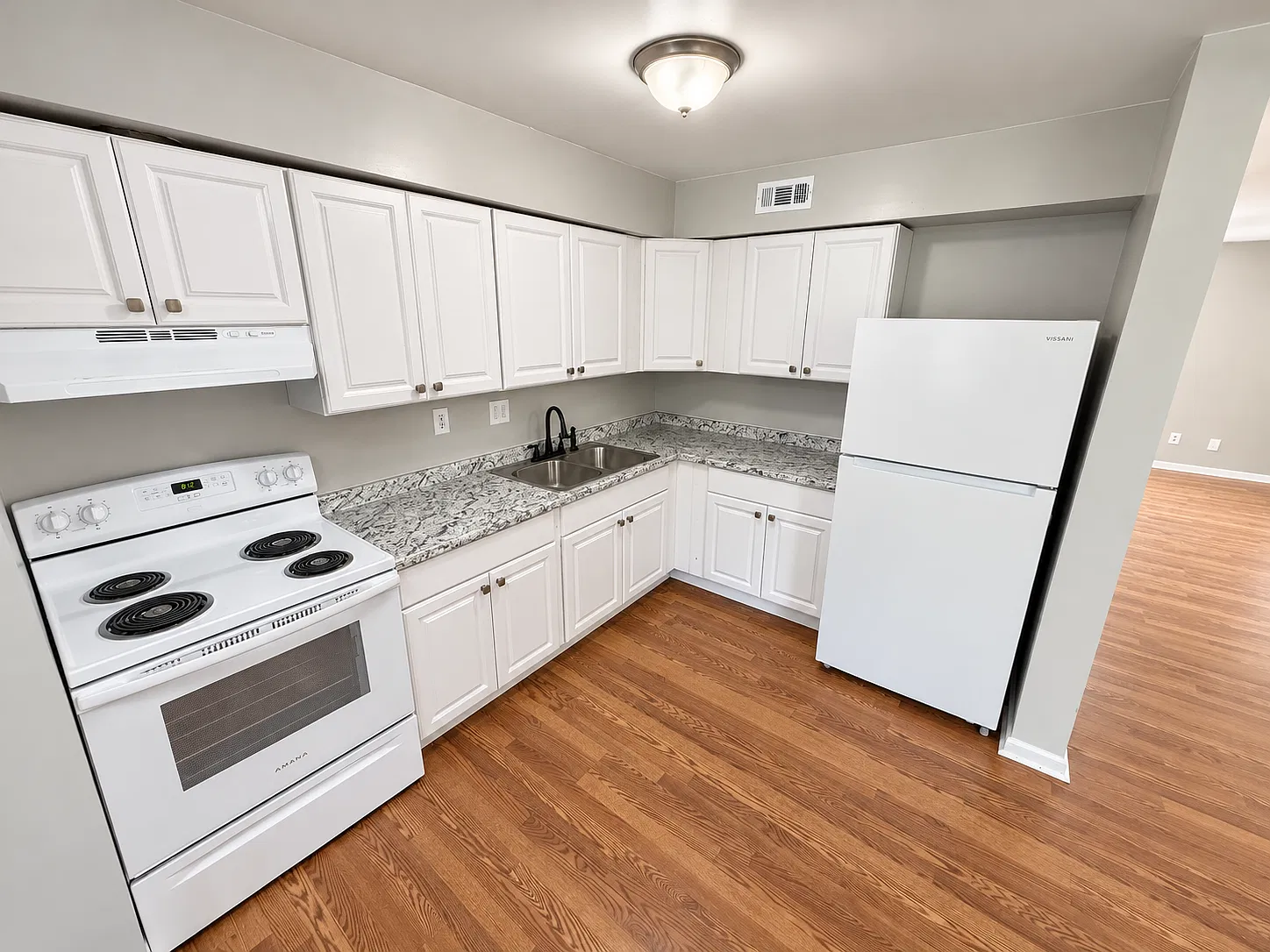2026 Harvest Lane — Photo 4