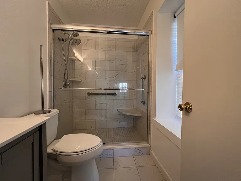 117 Whitehaven Ct — Photo 12