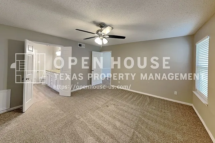 1616 Barclay Dr — Photo 8