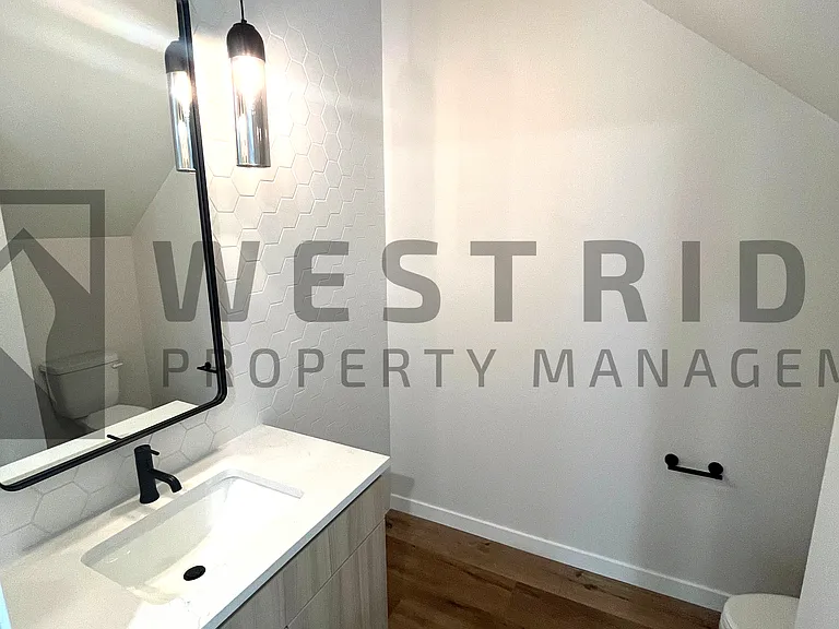 6125 SE 45th Ave — Photo 13