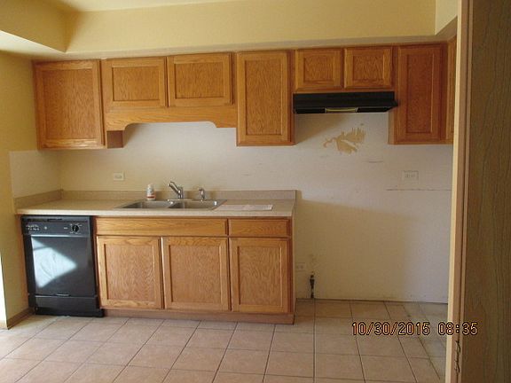 3rd image of 1881 Stonegate Dr #1881