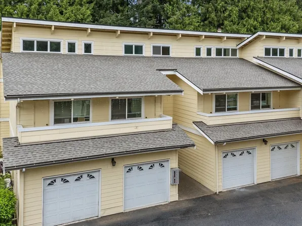 14702 NE 51st Street #A2, Bellevue, WA 98007
