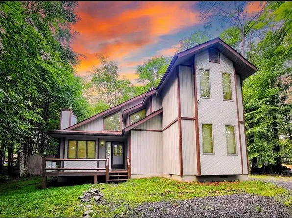 213 King Arthur Rd, Blakeslee, PA 18347