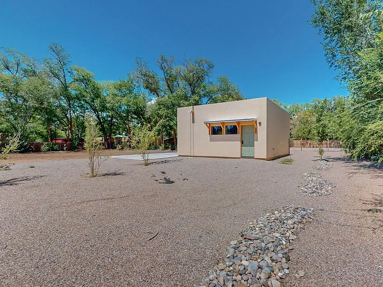 1115 El Pueblo Rd NW — Photo 37