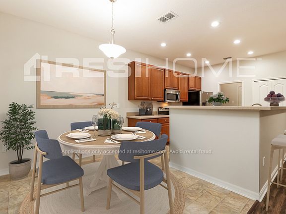 3rd image of 5594 Sycamore Canyon Dr