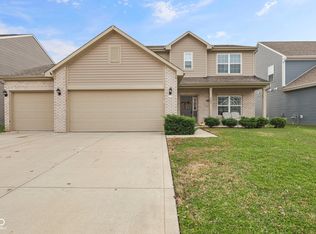 1283 Crabapple Rd, Franklin, IN 46131