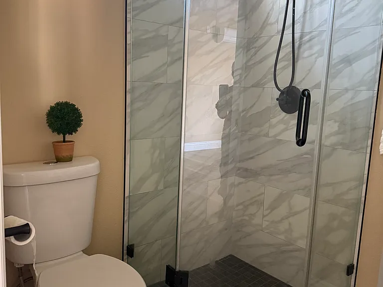1702 S Mayflower Ave #U — Photo 10
