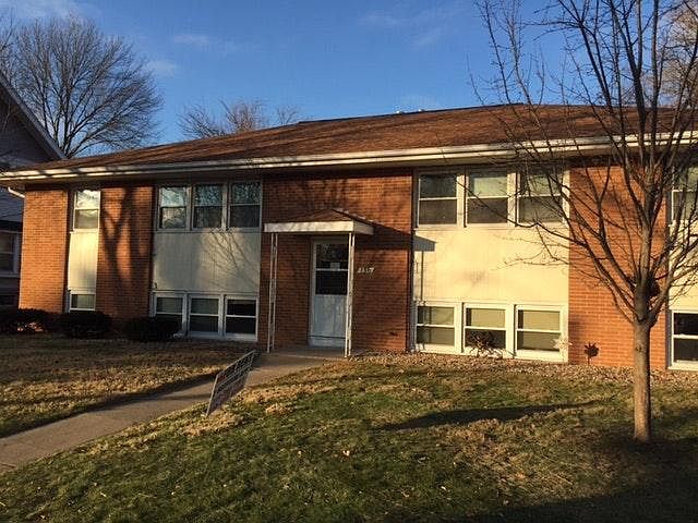 136 36th ST NE 4 plex