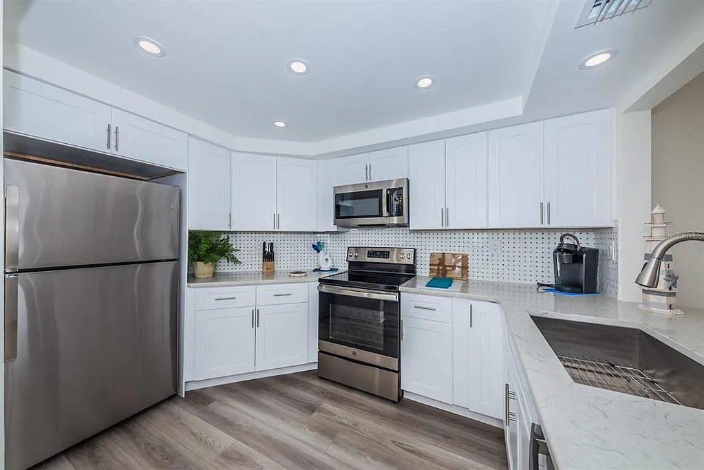 1 bed, 1.5 bath, 780 sqft, $2,200 — Photo 4