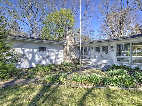 5th image of 288 W Brown Ave