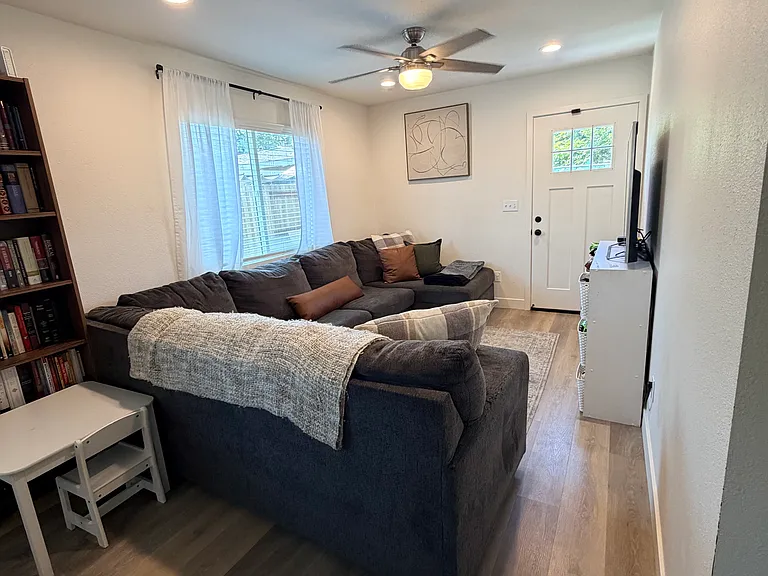 6667 Cumberland Ct — Photo 13