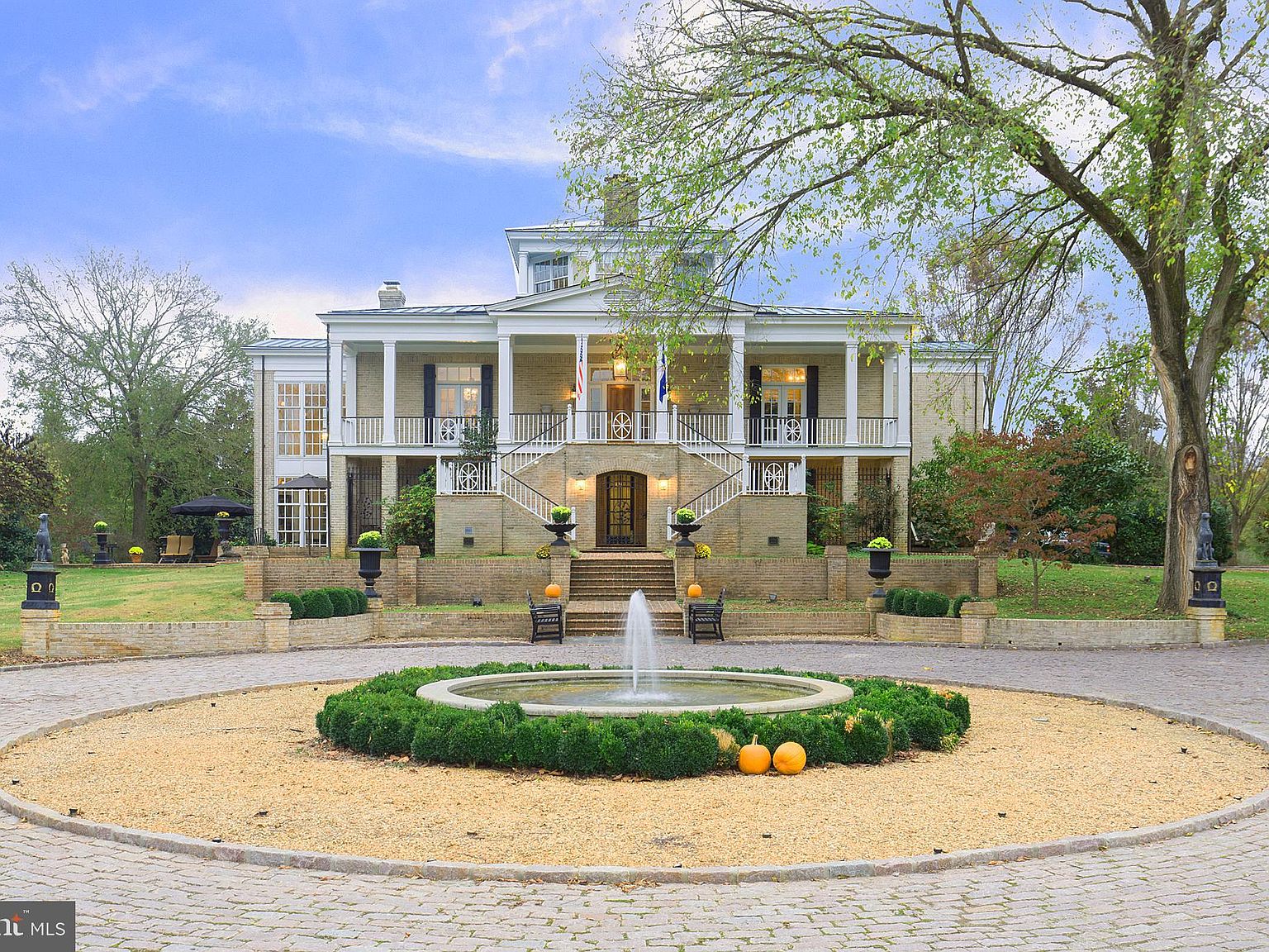 575 Lee Rd, Crozier, VA 23039 Zillow