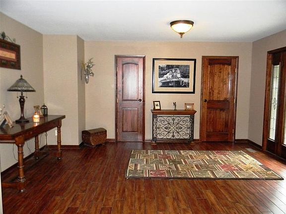 4th image of 6158 Hunters Green Dr