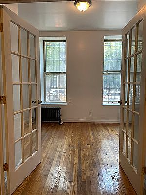 1st image of 124 Jefferson Ave APT 1F