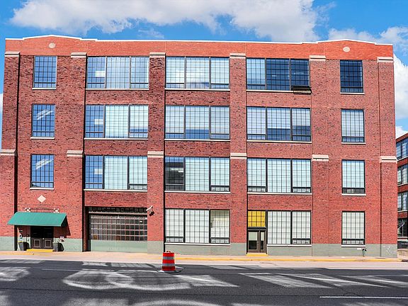 2nd image of 630 N College Ave APT 209