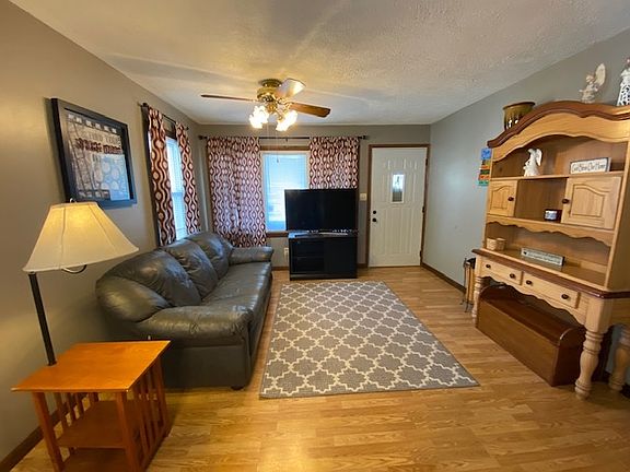 3rd image of 2910 Eisterhold Ct