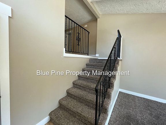 5th image of 1201 N Skyline Dr #2