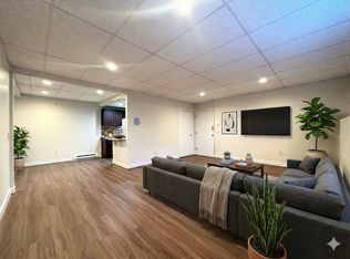 300 Smithfield Rd #B1-14, Providence, RI 02904