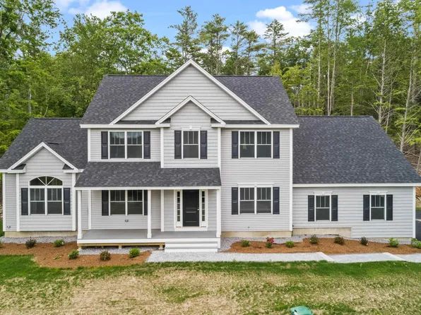 308 Montelona Road, Goffstown, NH 03045