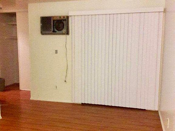 2nd image of 1202 N Van Ness Ave APT 6