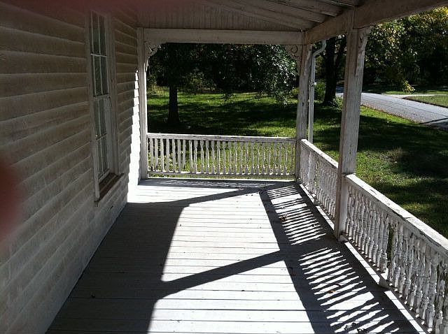 2nd image of 398 Yonah Ave
