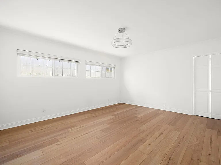 5237 Mecca Ave — Photo 8