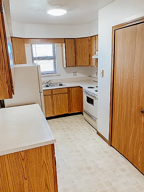 Martin House — Photo 1