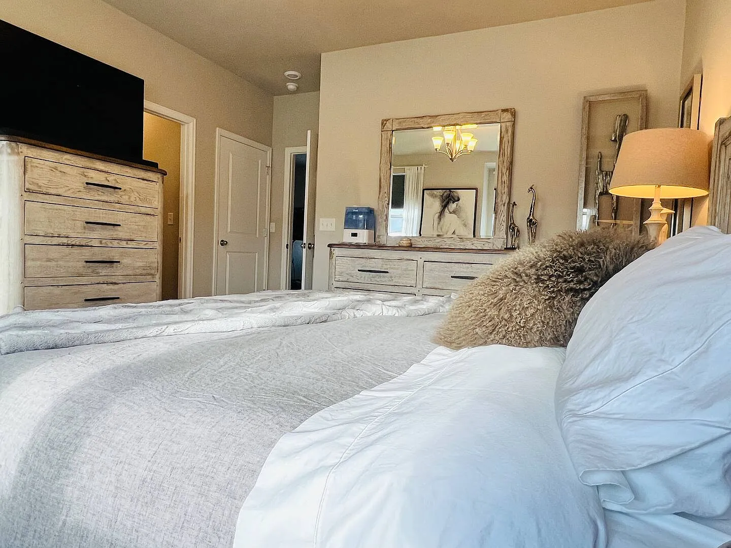 1166 Oak Cir — Photo 3