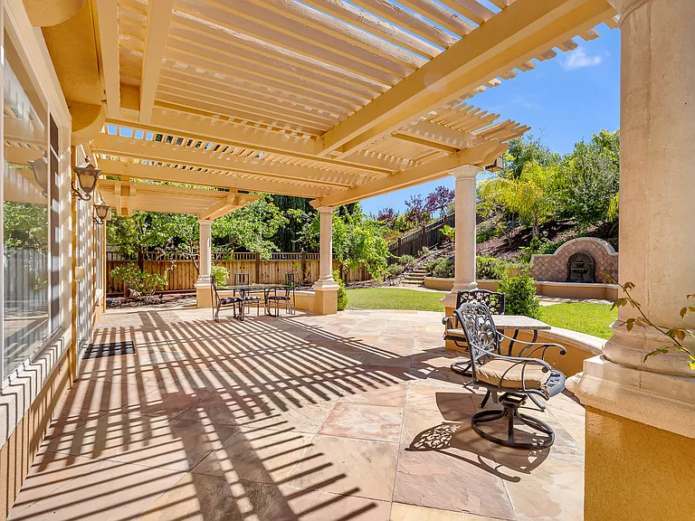 2144 Terrena Valley Dr — Photo 19