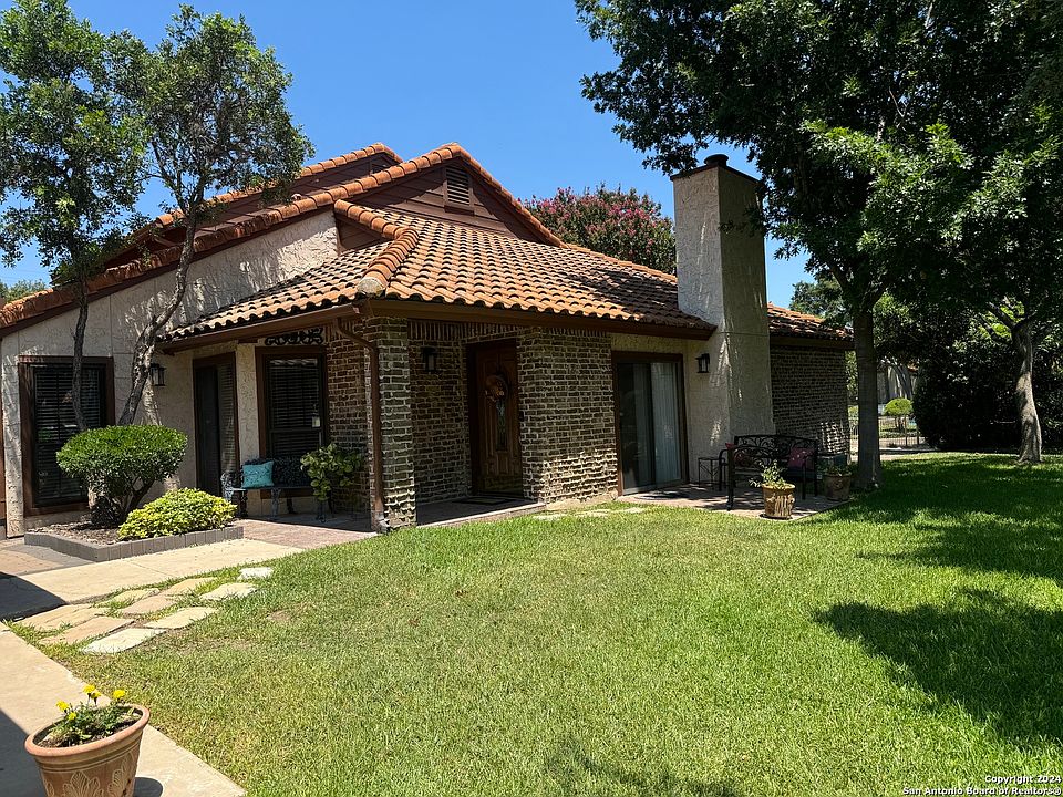 1st image of 108 CALETA BCH